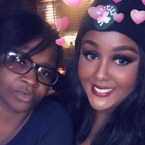 Meet your Posher, Chantelle